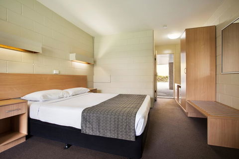 Dalrymple Hotel - Grafton Accommodation 1