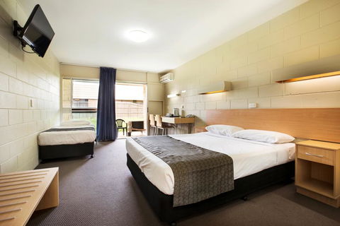 Dalrymple Hotel - Grafton Accommodation 2