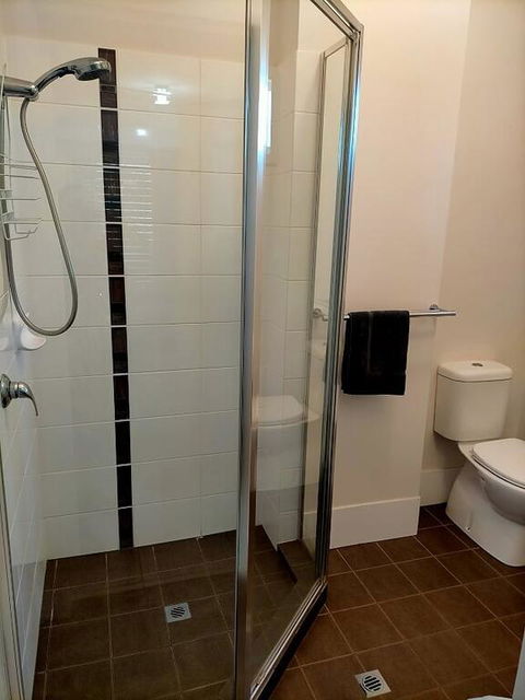 Derby Lodge Self Contained Apartments - Grafton Accommodation 3