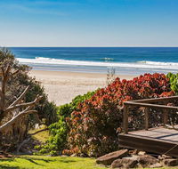 DIRECT BEACH ACCESS - 3 BED APART - CABARITA BEACH - Grafton Accommodation