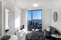 DreamHost Apartments at Collins