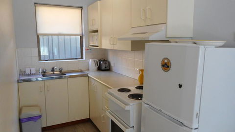 Dunbar Court Unit 4 At South West Rocks - Grafton Accommodation 1