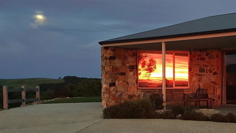 Eagle Rock B&B, Fish Creek - Grafton Accommodation 2