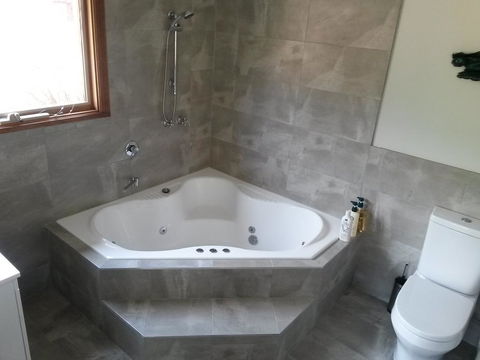 Eagle's Roost Farmstay B&B - Grafton Accommodation 2