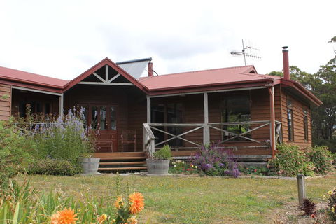 Eagle's Roost Farmstay B&B - Grafton Accommodation 0