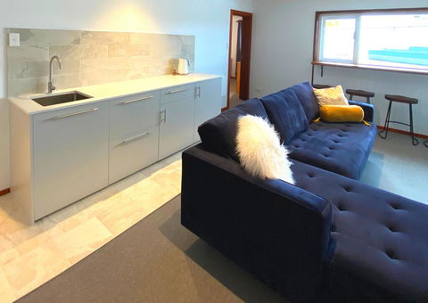 Eiger Chalet - Grafton Accommodation 2