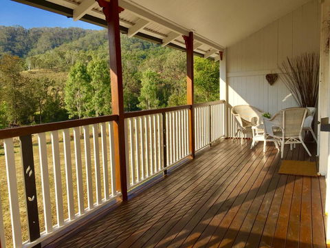 Eighteen Mile Cottage - Grafton Accommodation 0