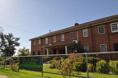Elm And Wren Guesthouse - Grafton Accommodation 3