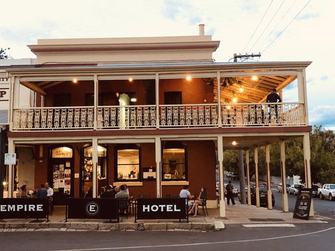 Empire Hotel Beechworth - Grafton Accommodation 1