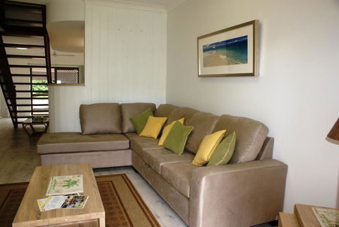 Endless Summer - Grafton Accommodation 1