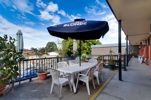 Enfield Motel - Grafton Accommodation 3