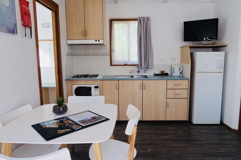 Euroa Caravan Park - Grafton Accommodation 2