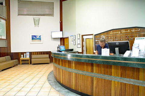 Eurong Beach Resort - Grafton Accommodation 2