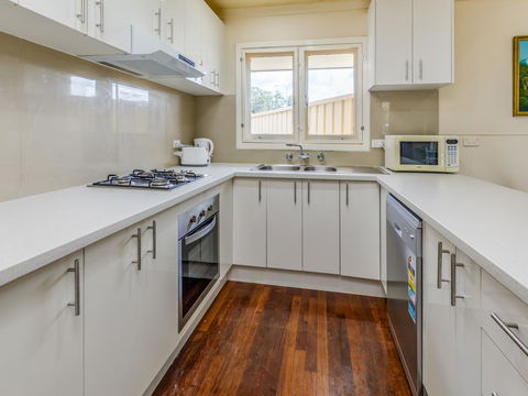 Exclusive Handy Holiday House - Grafton Accommodation 2