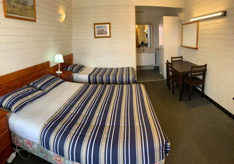 Finley Motel - Grafton Accommodation 1
