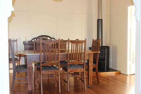 Flame Hill Vineyard - Grafton Accommodation 2