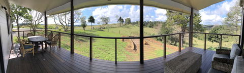 Flame Tree Chalet - Grafton Accommodation 3