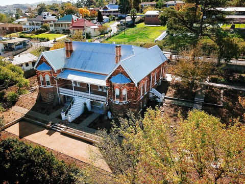 Flash Jacks Of Gundagai - Grafton Accommodation 0