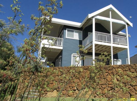 Flinders View - Grafton Accommodation 0