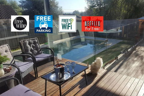 Frankston Hilltop Retreat - Grafton Accommodation 0