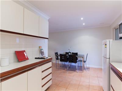 Garden City Short Stays - Grafton Accommodation 1