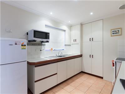 Garden City Short Stays - Grafton Accommodation 3