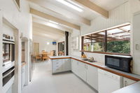 Getaway South Coast - Holiday House with Pool