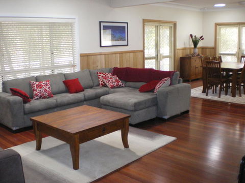 Gibraltar House - Grafton Accommodation 0