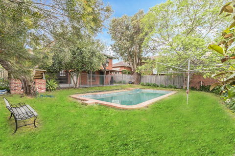 GlenIris Beautiful 6BedderFamily House+2Bath+Pool - Grafton Accommodation 1