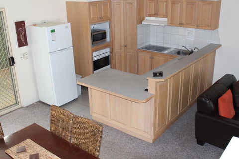 Golden Rivers Holiday Apartments - Grafton Accommodation 1