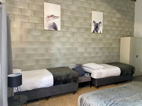 Granite Belt Cabins - Grafton Accommodation 0