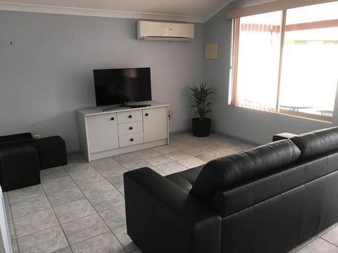 Guesthouse On Dolphin - Grafton Accommodation 0
