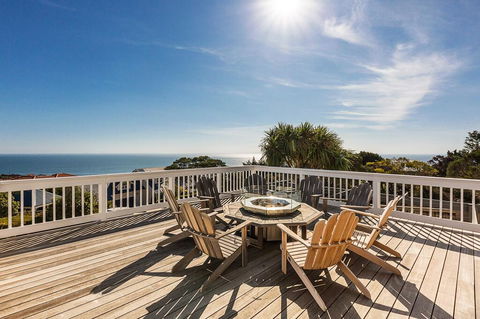 Hampton's Retreat Family Friendly, Water Views, Close To Beach With Heated Pool - Grafton Accommodation 3