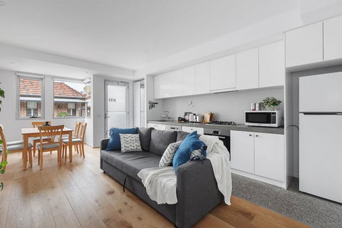 Heart Of Windsor Apartment By Ready Set Host - Grafton Accommodation 0