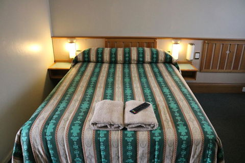 Hermitage Motel - Grafton Accommodation 1