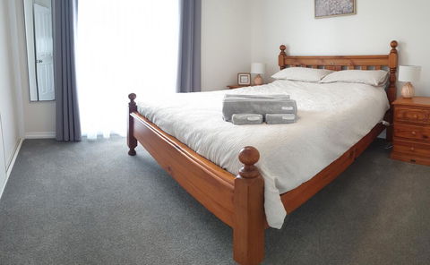 High View Family Cottages - Grafton Accommodation 3