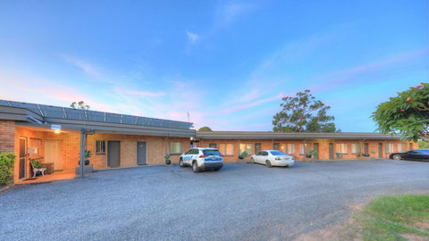 Hilldrop Motor Inn - Grafton Accommodation 0