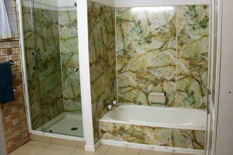 Holiday On Hillcrest - Grafton Accommodation 2