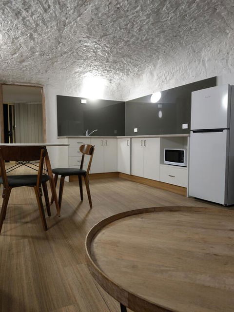 Holly Place - Grafton Accommodation 2