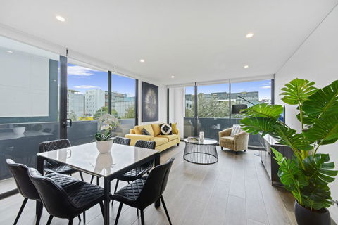 HomeHotel- Luxury And Contemporary Apartment. - Grafton Accommodation 1