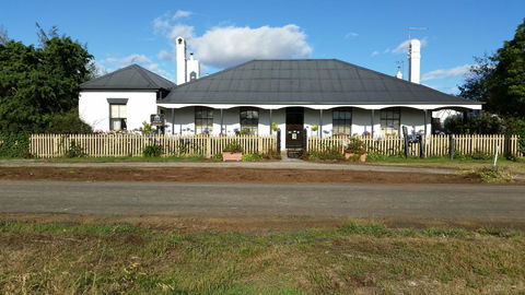 Ivy On Glenelg - Grafton Accommodation 3