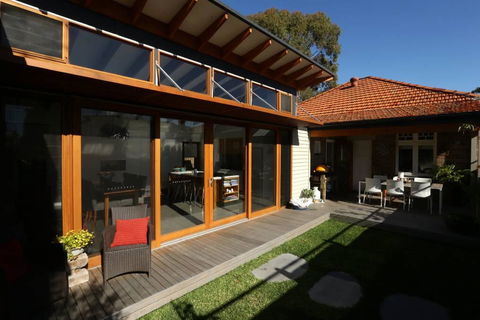 Jacaranda Garden Retreat - Grafton Accommodation 1