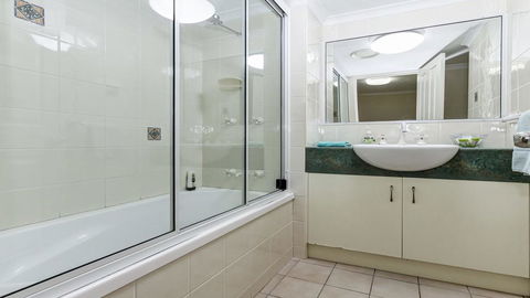 Jade Waters Hervey Bay - Grafton Accommodation 1