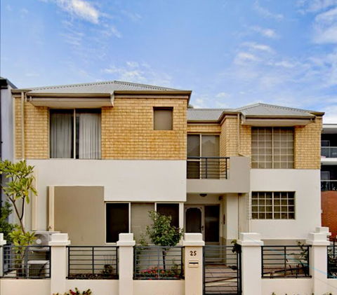 Joondalup Guest Home - Grafton Accommodation 0