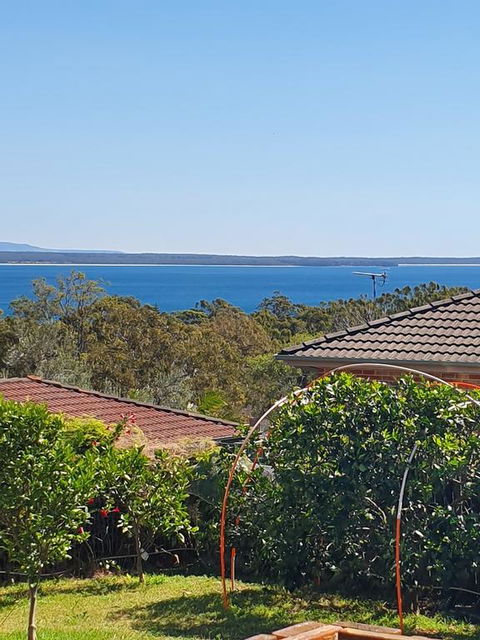 JUST-4-YOU! Amazing Sea Views, WIFI, Fullly Air-conditioned, King Bed - Grafton Accommodation 1