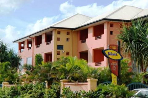 Kacy's Bargara Beach Motel - Grafton Accommodation 1