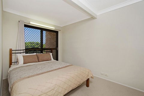 KINGSCLIFF HOLIDAY HOME ON THE HILL - SYD'S VIEW - Grafton Accommodation 0