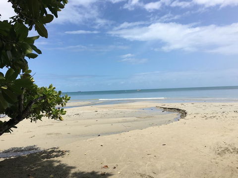 Kulki Beach House - Grafton Accommodation 2