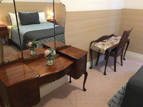 Ky Country Cottage - Grafton Accommodation 3