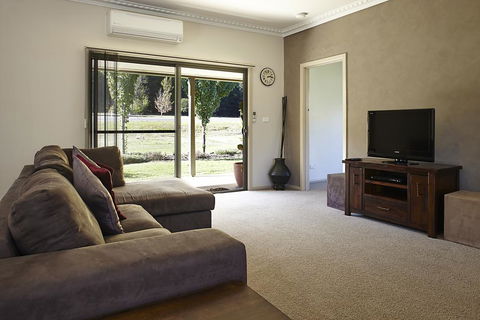 La Casa - Grafton Accommodation 0